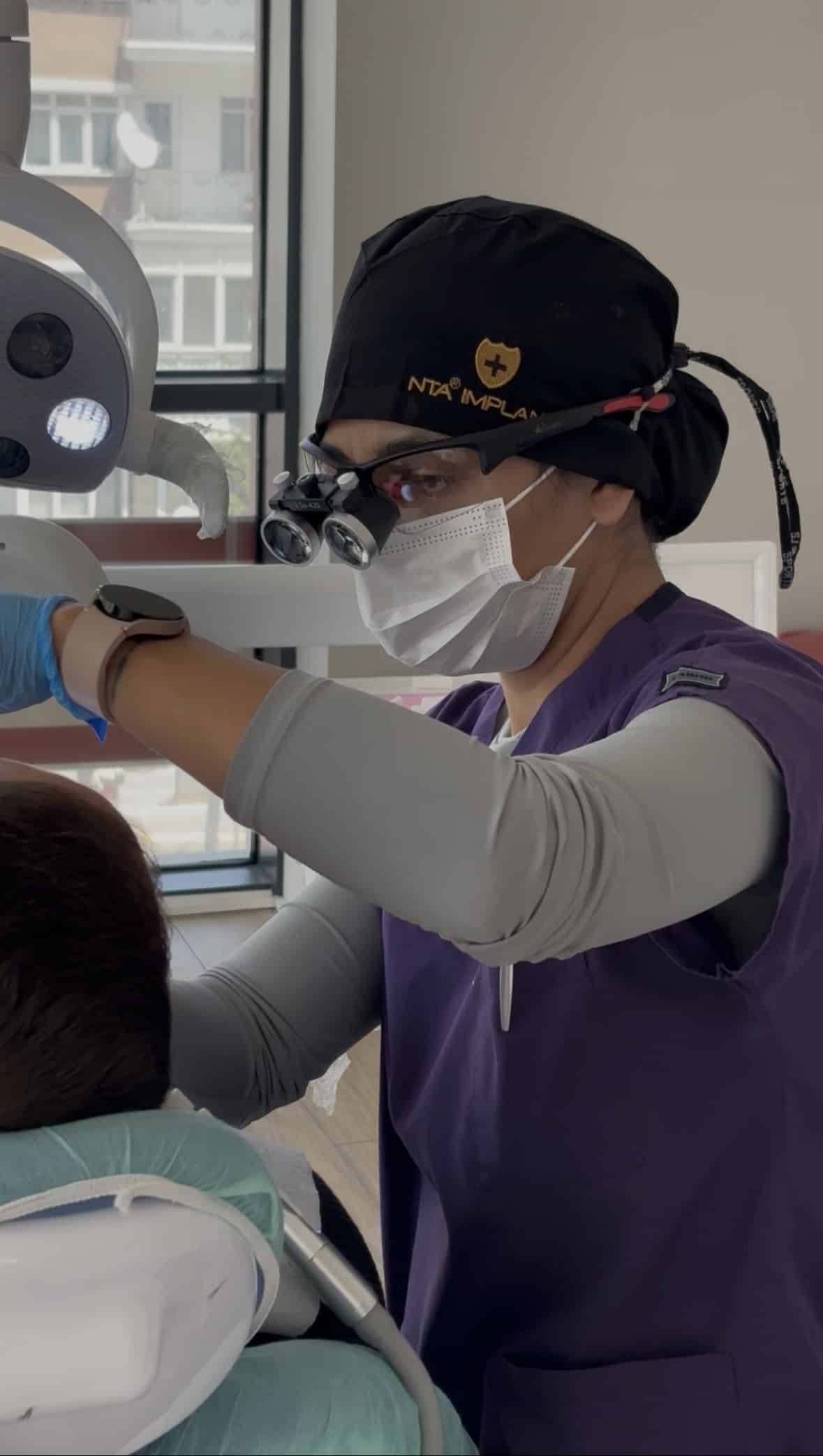 Sıkça Sorulan Sorular soruları cevaplayan niğde diş hekimi yasemin tekeli çalık